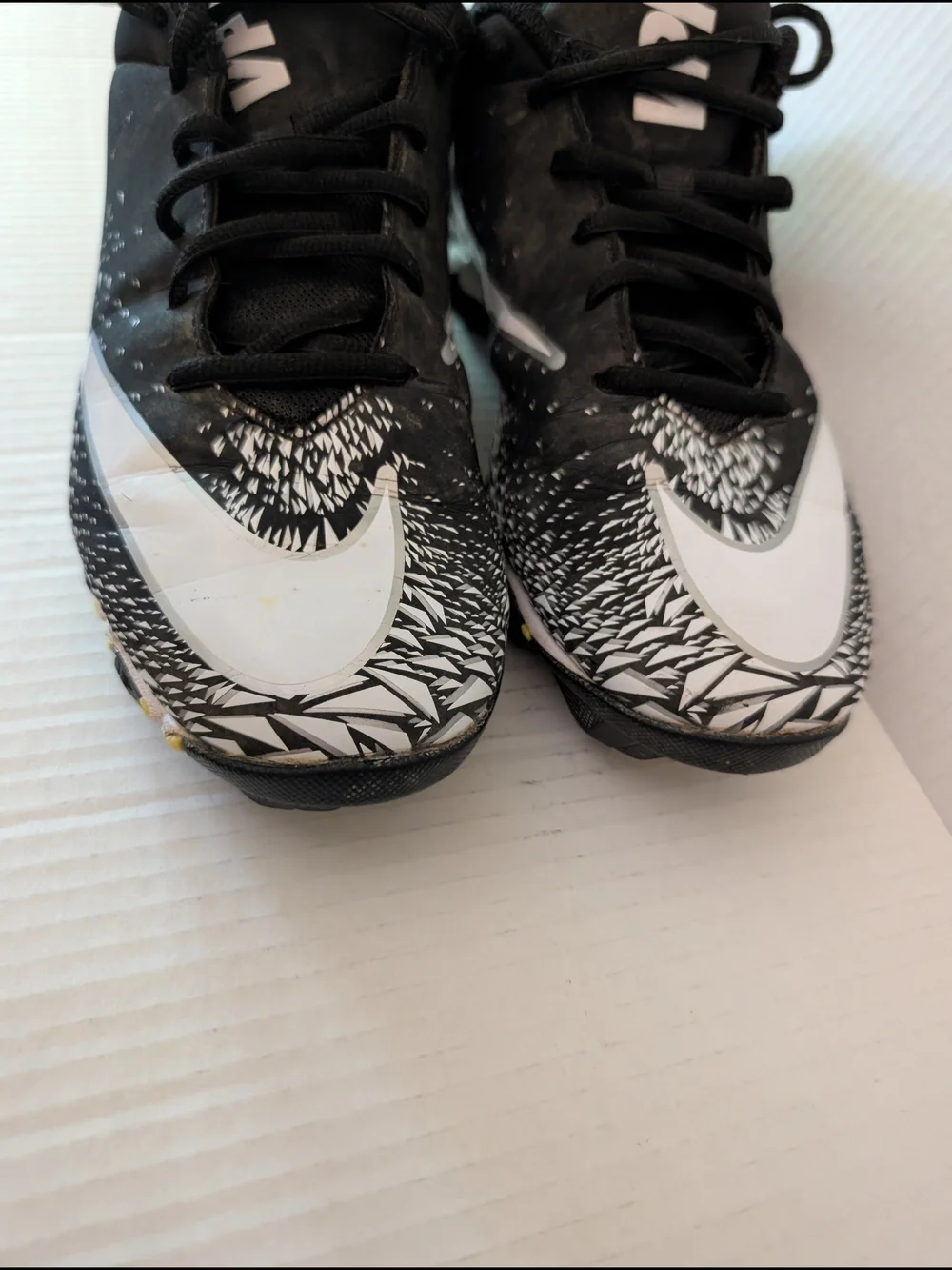 Nike Vapor Shark 2 Football Cleats, Sz 8.5